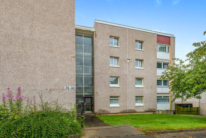 2 Bedroom Flat To Rent In Mowbray, East Kilbride, Glasgow, South Lanarkshire, G74