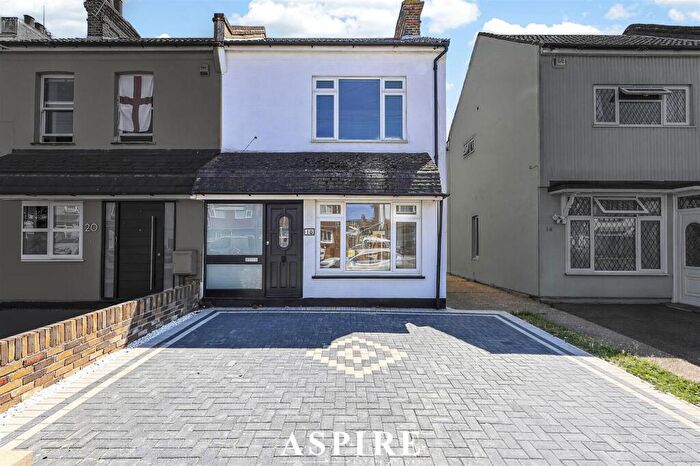 3 Bedroom House To Rent In Cromwell Road, Southend-On-Sea, SS2