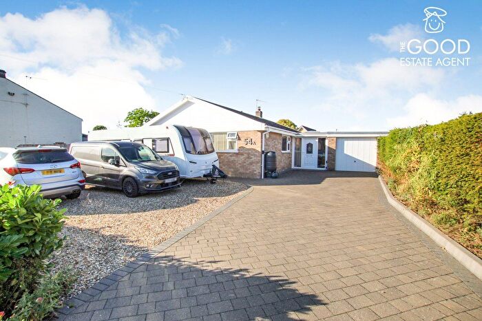 3 Bedroom Bungalow For Sale In Fordham Road, Soham, CB7
