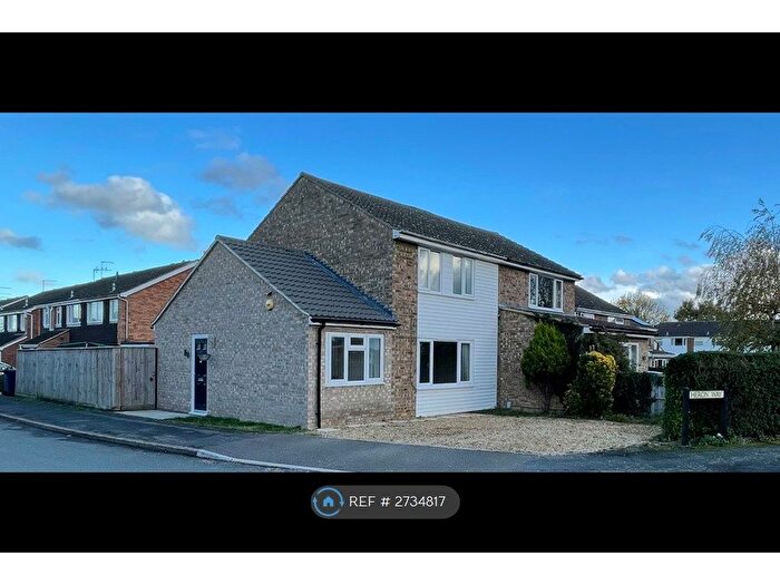 3 Bedroom Semi-Detached House To Rent In The Mallards, St Ives, PE27