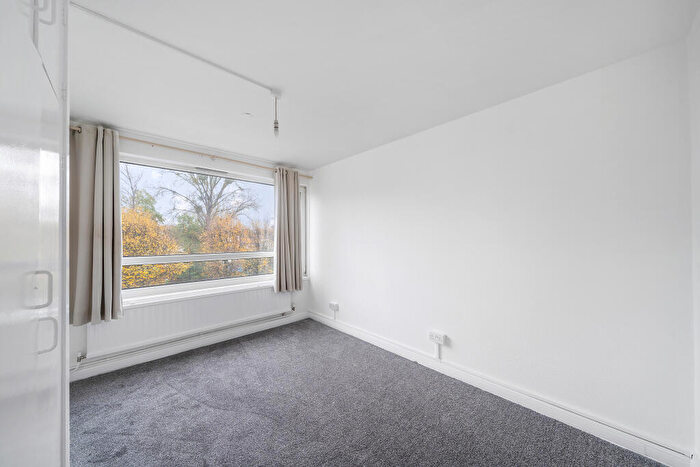2 Bedroom Apartment To Rent In Fair Acres, BR2