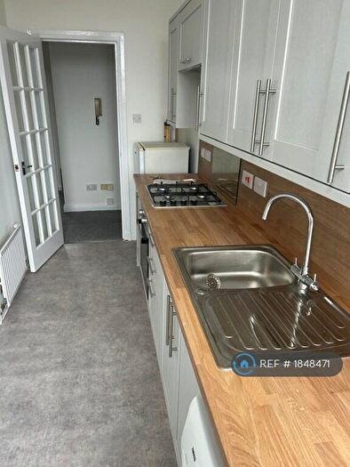 1 Bedroom Flat To Rent In Peninver Drive, Glasgow, G51