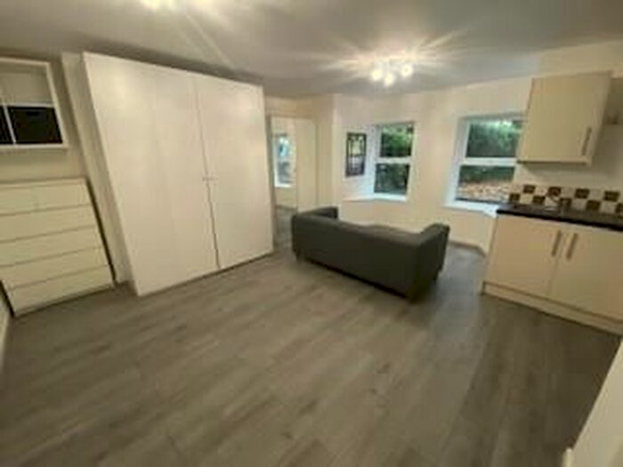 Studio To Rent In Greenheys Road, Toxteth, Liverpool, L8