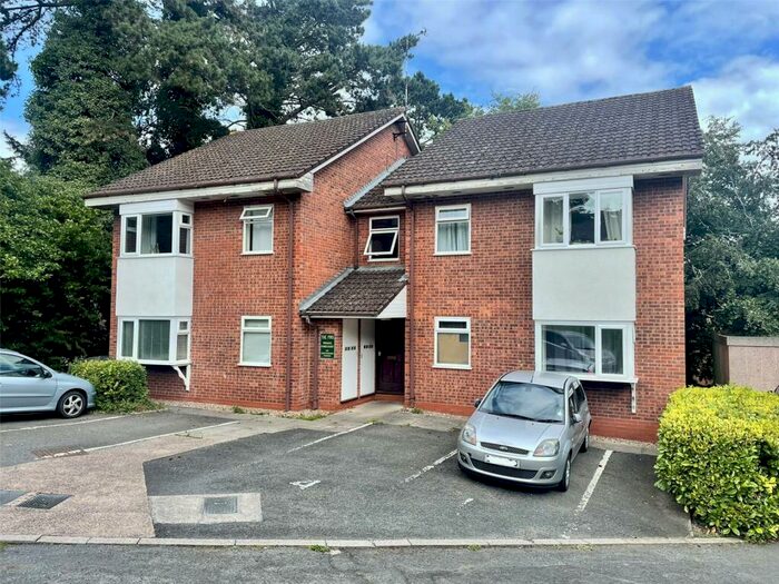 1 Bedroom Flat To Rent In The Firs, Hillside, Redditch, Worcestershire, B98