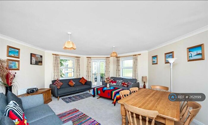 2 Bedroom Flat To Rent In Davidgor Road, Hove, BN3
