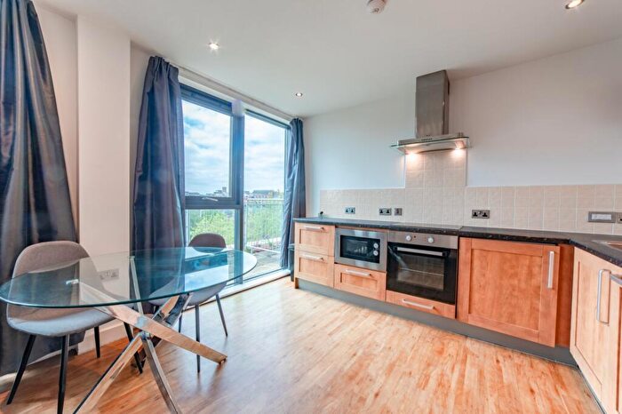 1 Bedroom Flat To Rent In Bluecoat House, North Sherwood Street, Nottingham, NG1