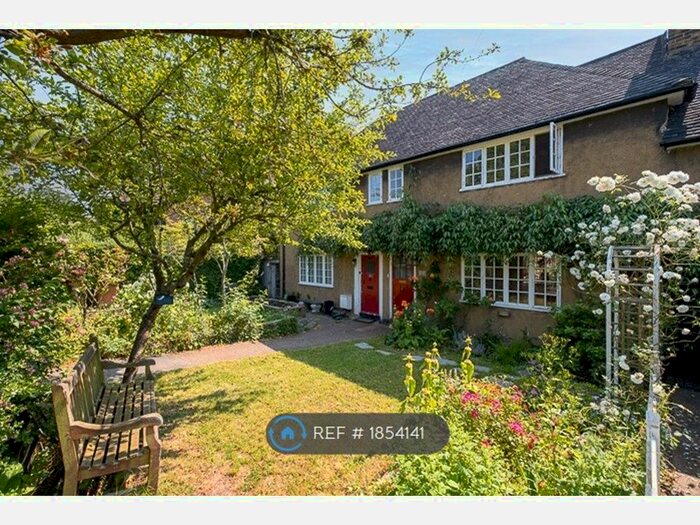 3 Bedroom Terraced House To Rent In Casino Avenue, London, SE24