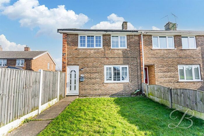 3 Bedroom End Of Terrace House For Sale In Rufford Avenue, Rainworth, Mansfield, NG21
