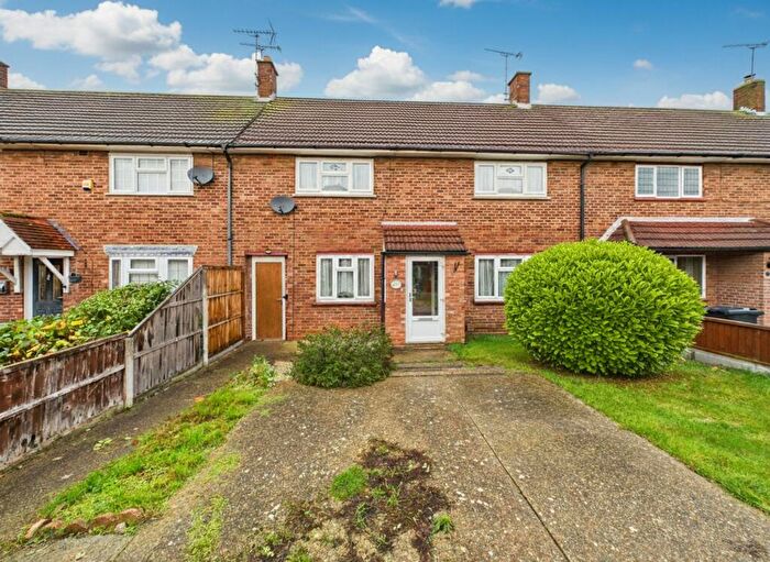 3 Bedroom Terraced House For Sale In Gardner Avenue, Corringham, SS17