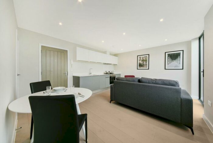 1 Bedroom Flat To Rent In Field End Road, Ruislip, London, HA4