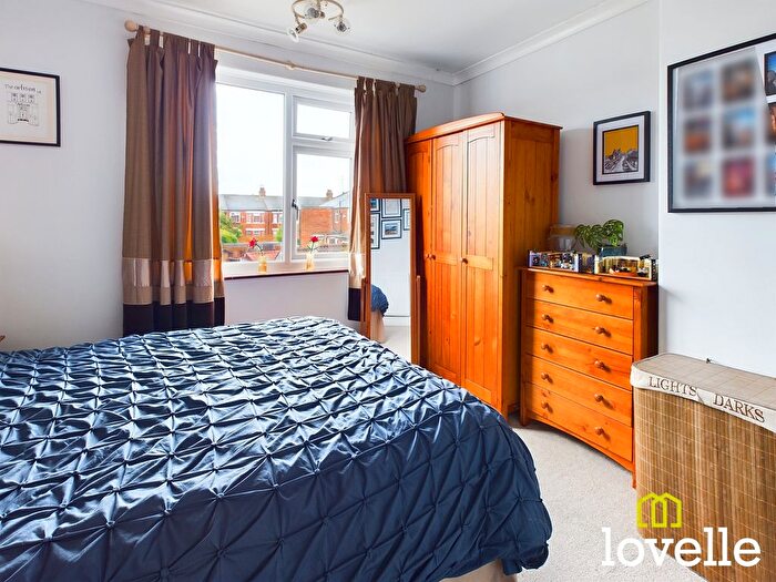 3 Bedroom End Of Terrace House For Sale In Aysgarth Avenue, Hull, East Riding Of Yorkshire, HU6