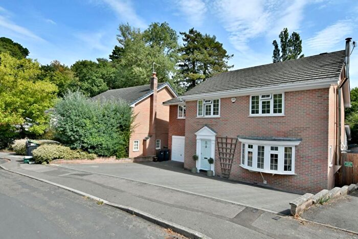 5 Bedroom Detached House For Sale In Poplar Close, Wimborne, BH21