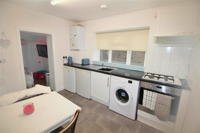 1 Bedroom Flat To Rent In Watling Street, Radlett WD7
