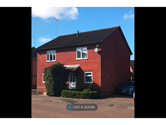 2 Bedroom Semi-Detached House To Rent In Rochelle Way, Northampton, NN5