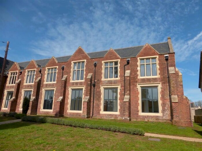 2 Bedroom Flat To Rent In Fountain Court, Mount Dinham Court, Exeter EX4