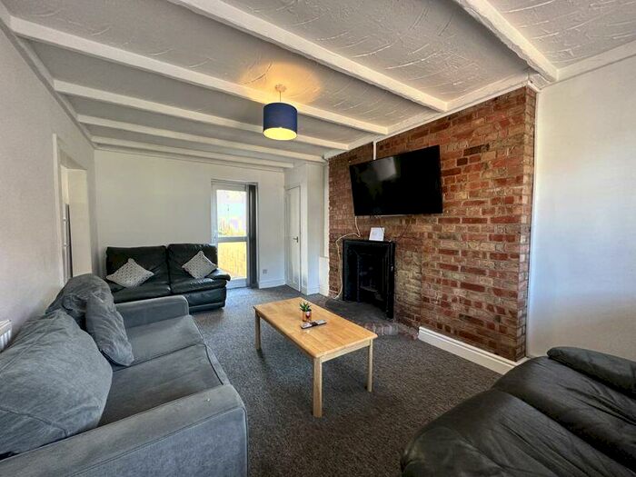 6 Bedroom Semi-Detached House To Rent In The Avenue, Brighton, BN2