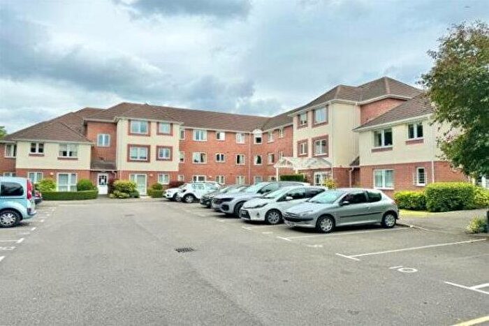 2 Bedroom Property To Rent In Station Road, Ferndown, BH22