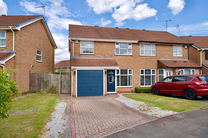 3 Bedroom House For Sale In Leven Way, Coventry, CV2