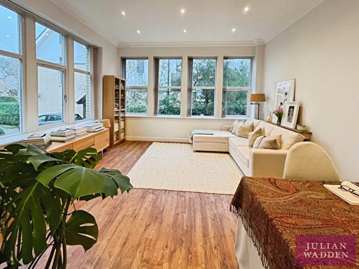 1 Bedroom Flat For Sale In Dundreggan Gardens, Didsbury, Manchester, M20