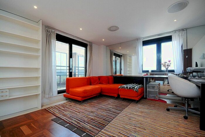 1 Bedroom Flat For Sale In Cromwell Road, Gloucester Road, SW7
