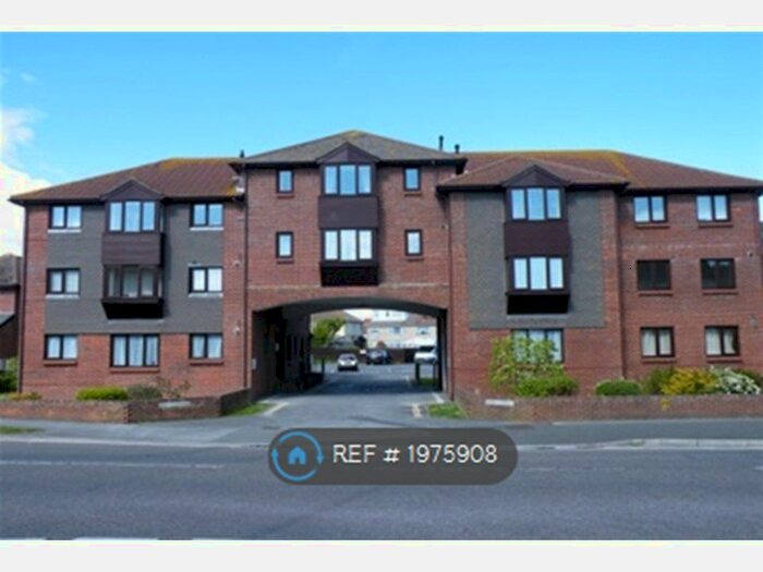 1 Bedroom Flat To Rent In Chickerell Road, Weymouth, DT4