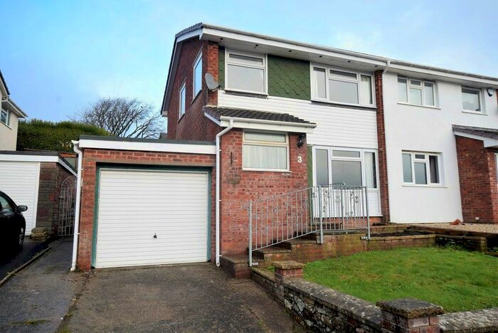 3 Bedroom Property To Rent In Hamilton Close, Bideford, EX39