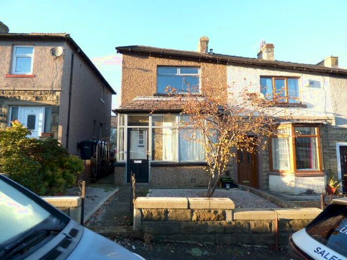 2 Bedroom End Of Terrace House To Rent In Meredith Street, Nelson, BB9