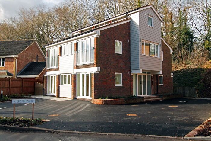 1 Bedroom Flat To Rent In Mayles Lane, Wickham, Fareham, PO17