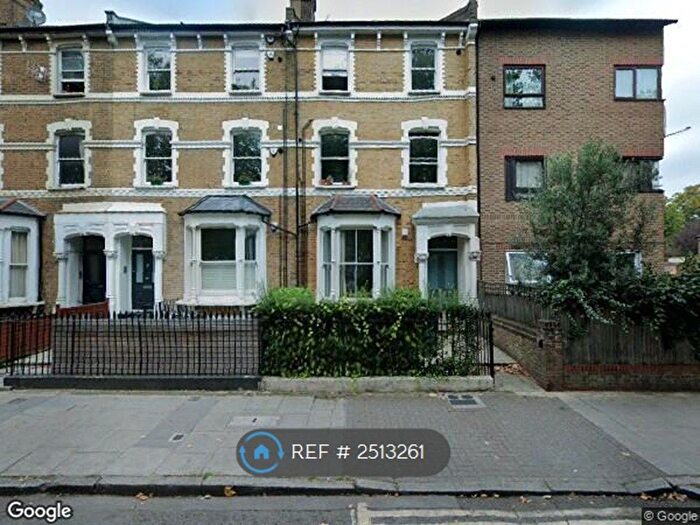 2 Bedroom Flat To Rent In Northwold Road, London, N16