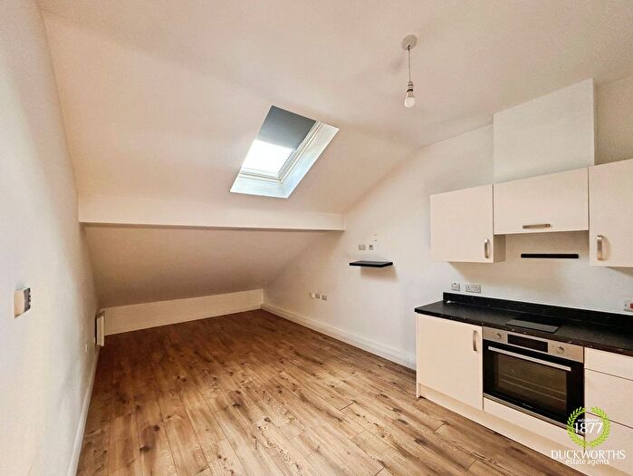 1 Bedroom Flat To Rent In Bank Parade, Burnley, BB11