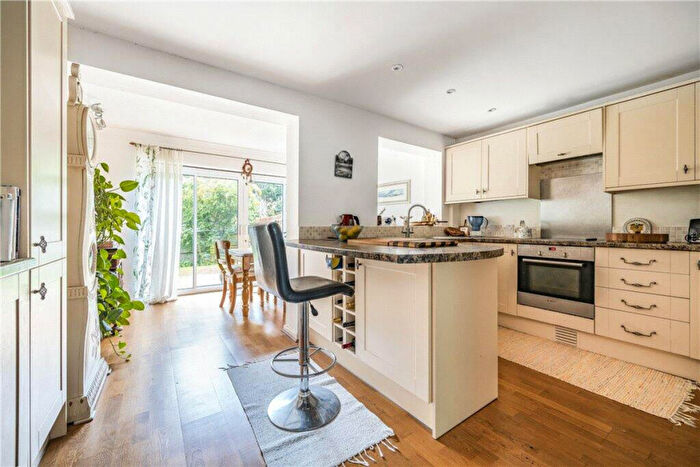 3 Bedroom Terraced House For Sale In Acacia Close, Stanmore, HA7