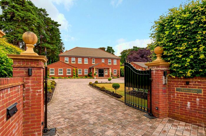 5 Bedroom Detached House To Rent In Heath Rise, Virginia Water, Wentworth Estate, Surrey, GU25