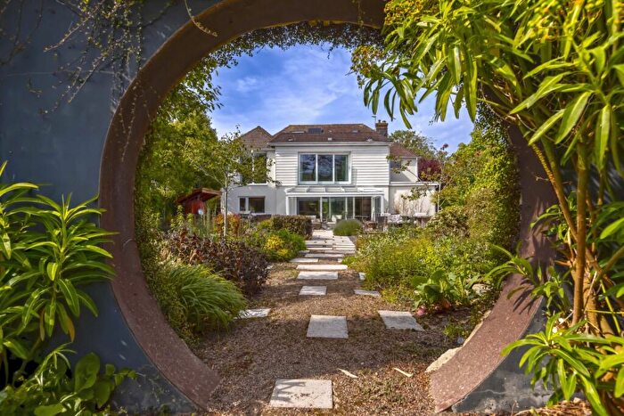 5 Bedroom Detached House For Sale In Elm Avenue, East Preston, Littlehampton, BN16