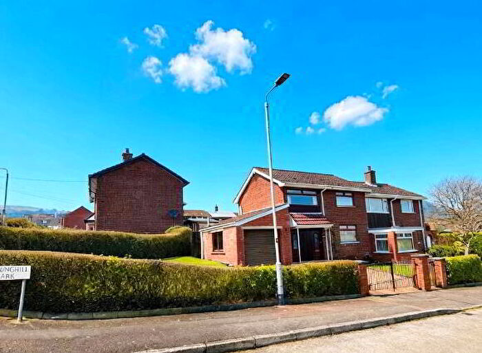 3 Bedroom Semi-Detached House For Sale In Sunninghill Park, Belfast, BT14