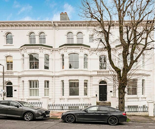 2 Bedroom Flat To Rent In Buckingham Road, Brighton, East Sussex, BN1