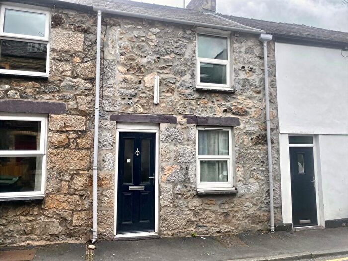 4 Bedroom Terraced House For Sale In Garth Road, Bangor, Gwynedd, LL57
