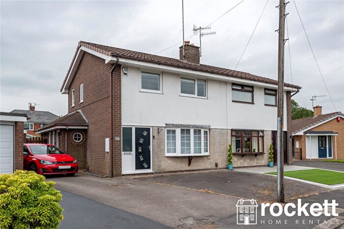 3 Bedroom Semi-Detached House To Rent In Keble Way, Blurton, Stoke On Trent, Staffordshire, ST3