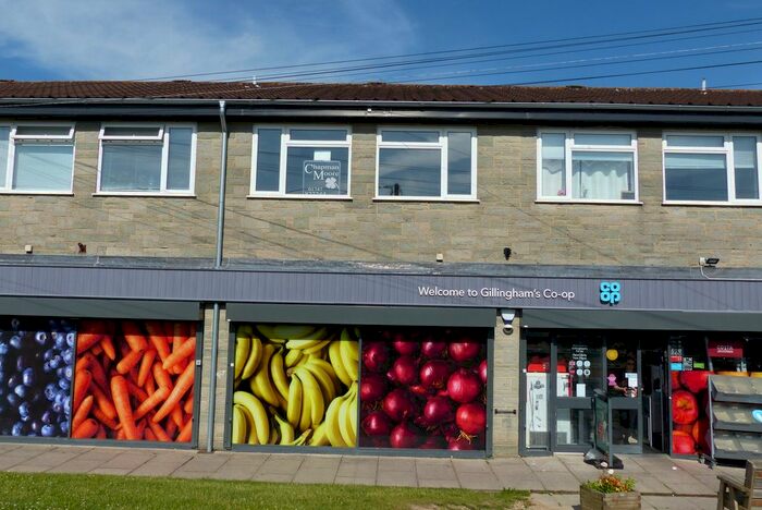 2 Bedroom Flat To Rent In The Parade Lodbourne Green, Gillingham, SP8