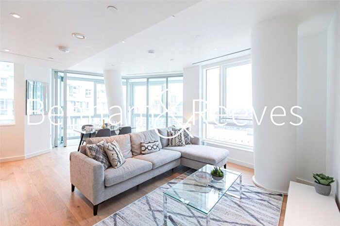 2 Bedroom Apartment To Rent In Prospect Way, London, SW11