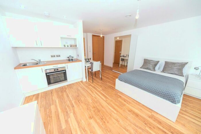1 Bedroom Property For Sale In The Tower, Plaza Boulevard, Liverpool, L8