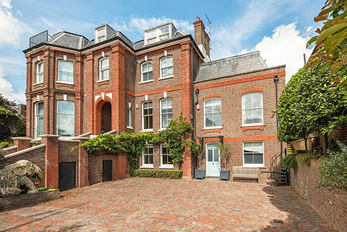 7 Bedroom Semi-Detached House For Sale In Hampstead, London, NW3