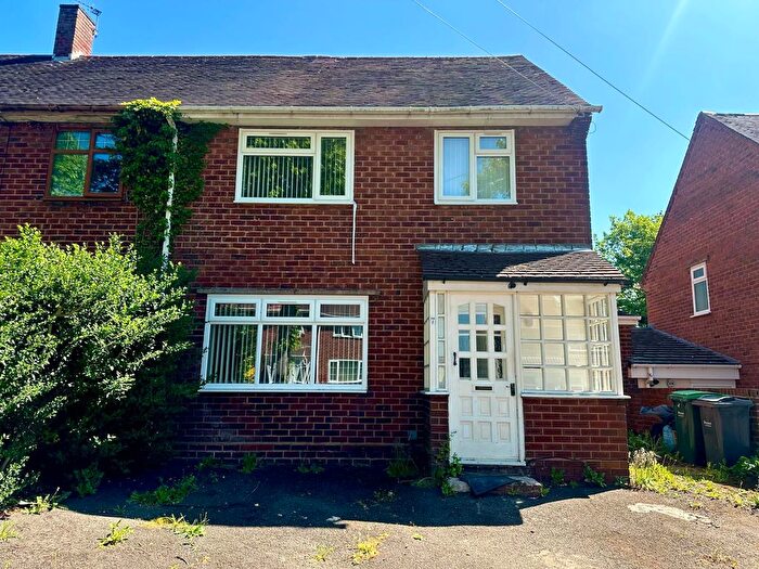 6 Bedroom Semi-detached House To Rent In Langdale Road, Birmingham, B43
