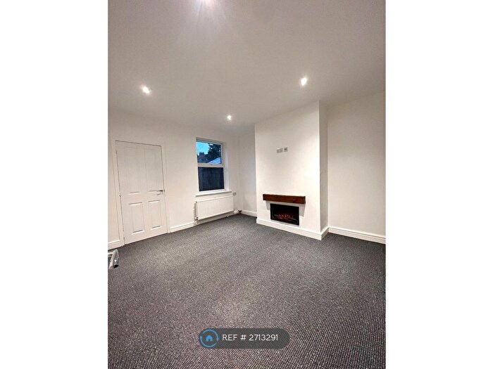 2 Bedroom Terraced House To Rent In Albert Terrace, Beverley, HU17