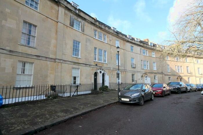 1 Bedroom Apartment To Rent In Widcombe Crescent, BA2