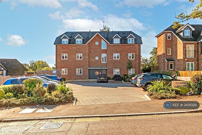 2 Bedroom Flat To Rent In Florence Court, Knebworth, SG3