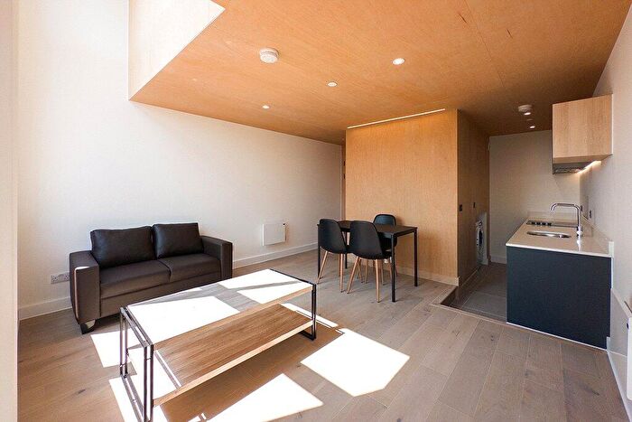 2 Bedroom Apartment To Rent In Spinners Way, Castlefield, Manchester, M15