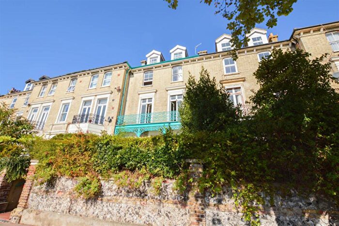 1 Bedroom Flat To Rent In Enys Road, Eastbourne, BN21