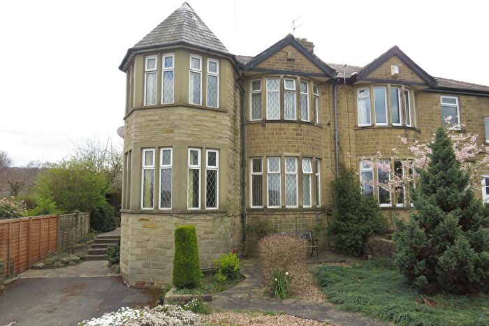 3 Bedroom House To Rent In Fairy Dell, Bingley, BD16