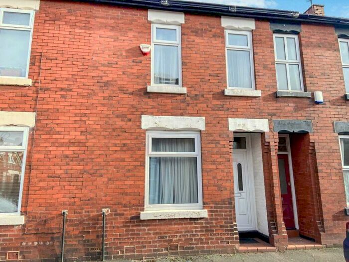 3 Bedroom Terraced House To Rent In Stanley Avenue, Fallowfield, M14
