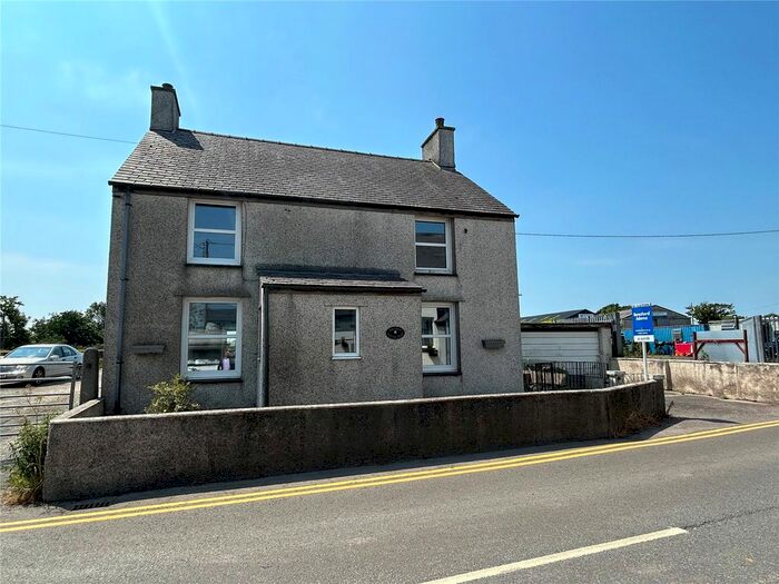 3 Bedroom Detached House For Sale In Station Road, Gaerwen, Anglesey, Sir Ynys Mon, LL60
